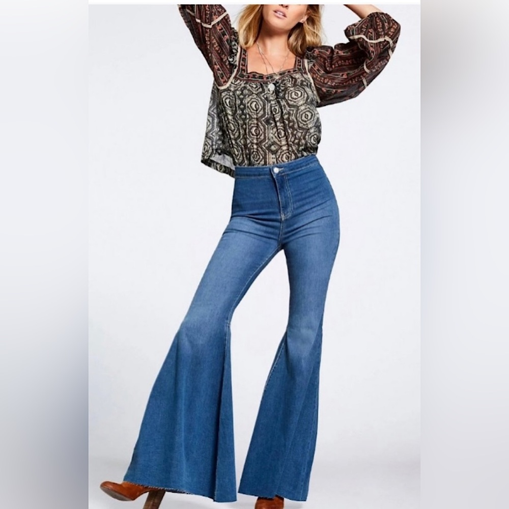 NWT Free People Just Float On Flare High Rise Jean Pants Size 29